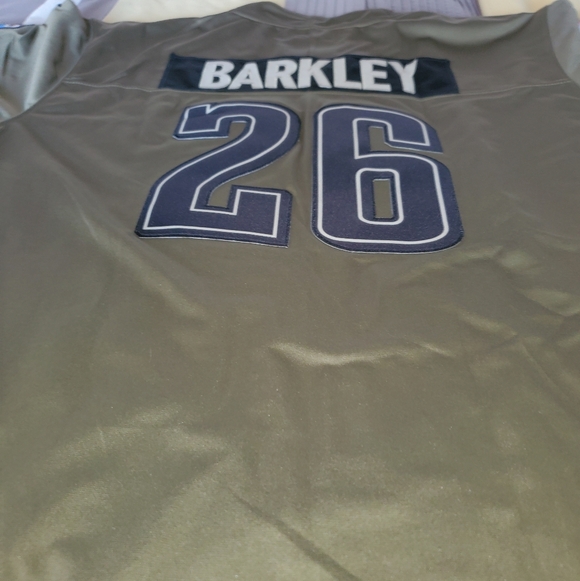 Football jersey - Picture 1 of 6
